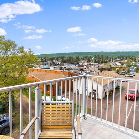 East Bay Suites Grand Marais Eksteriør bilde