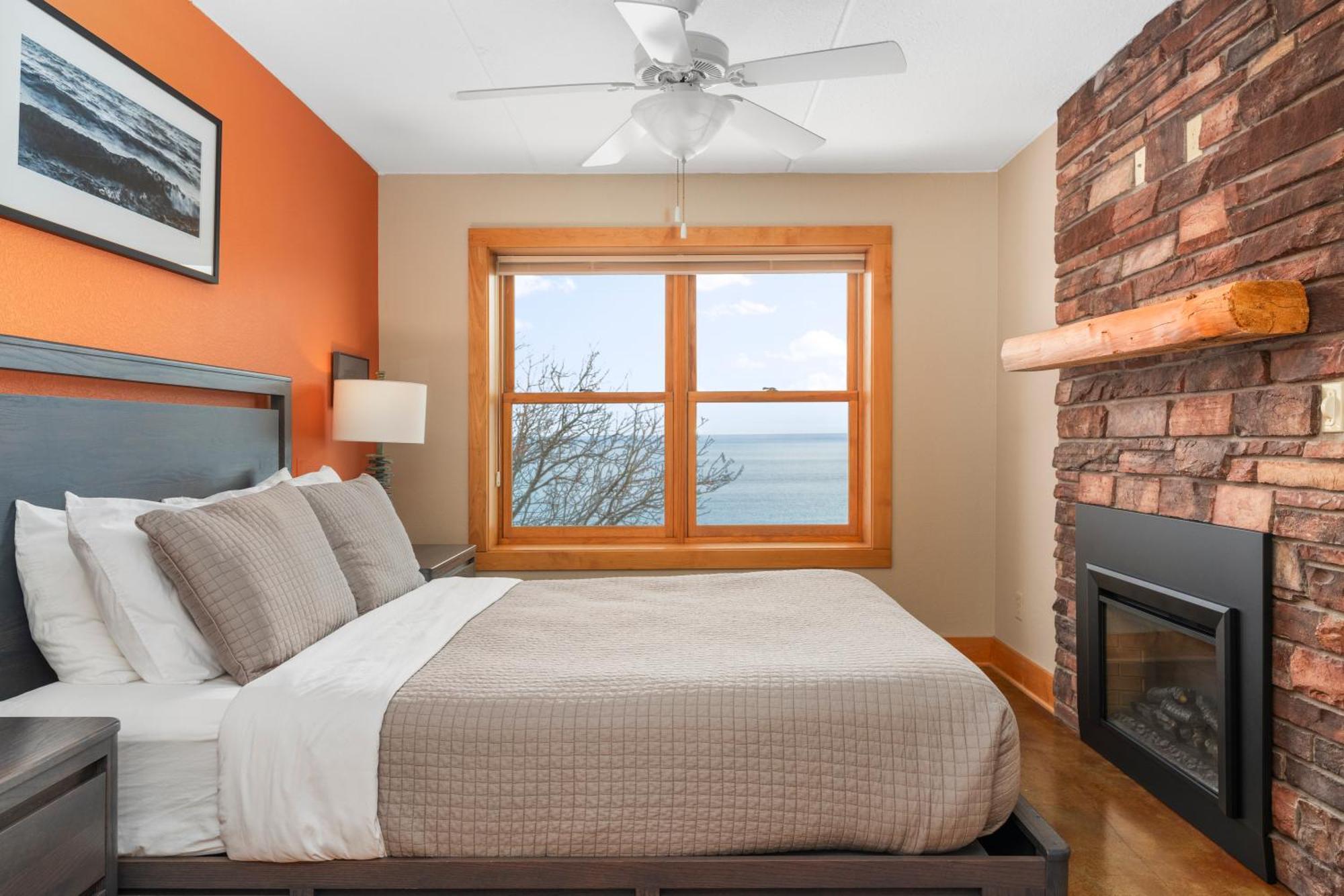 East Bay Suites Grand Marais Eksteriør bilde