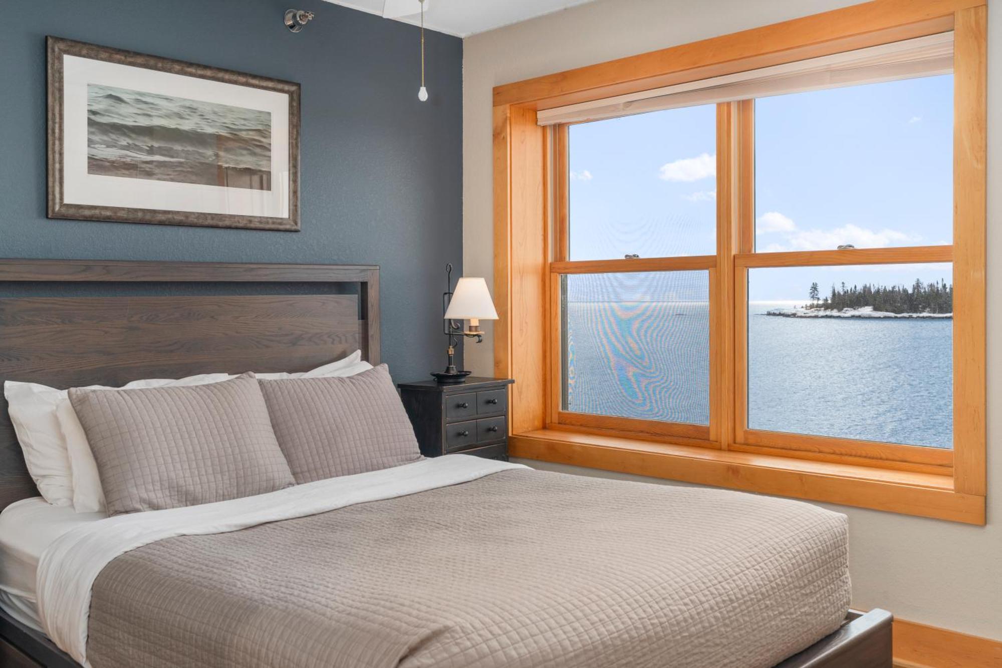East Bay Suites Grand Marais Eksteriør bilde