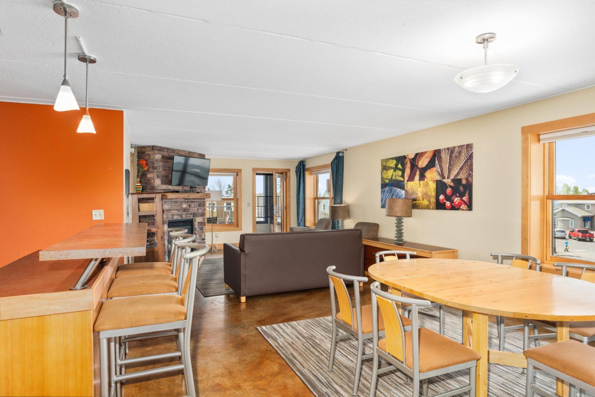 East Bay Suites Grand Marais Eksteriør bilde