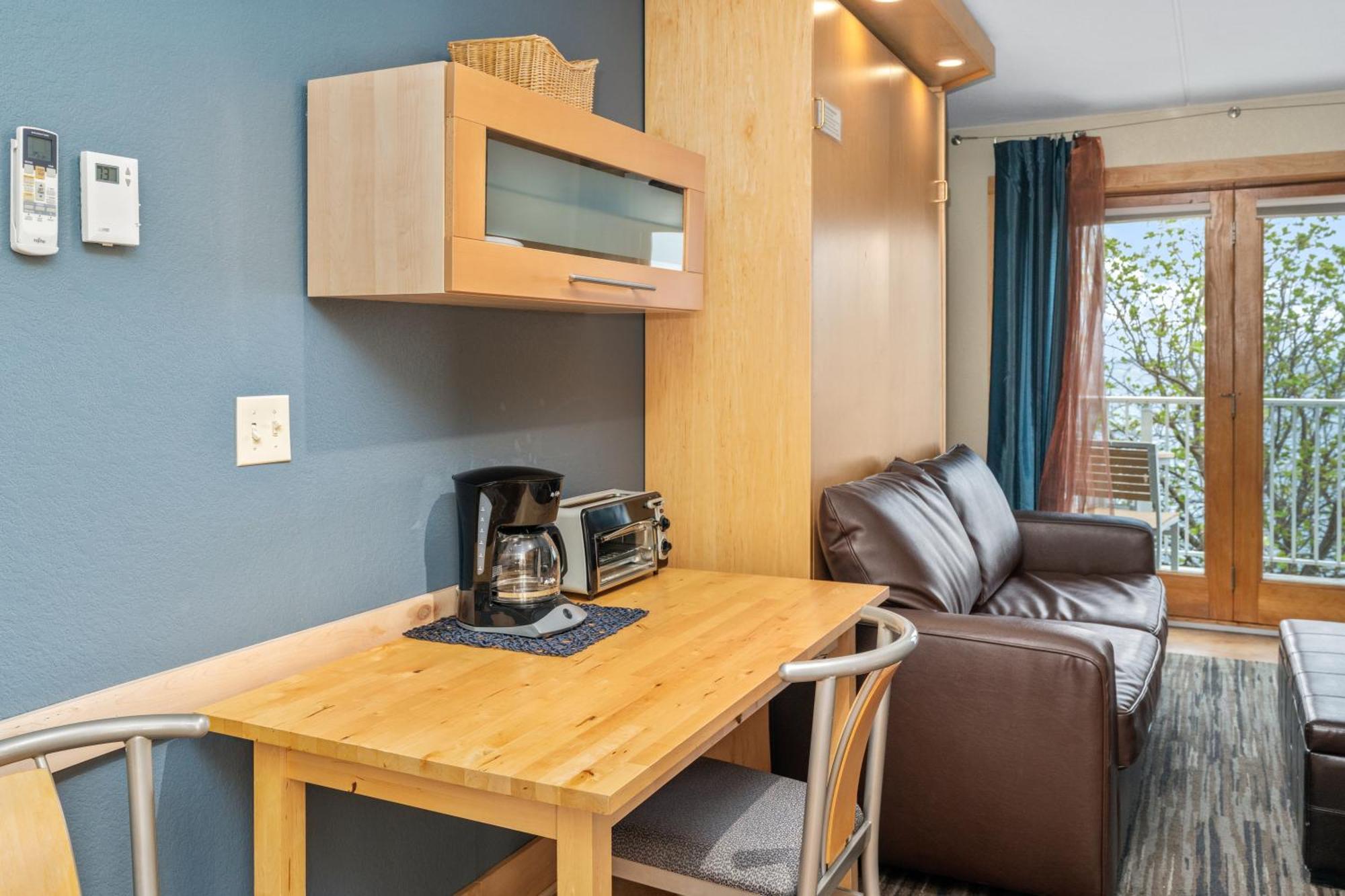 East Bay Suites Grand Marais Eksteriør bilde